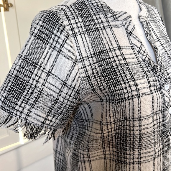 Anthropologie Greylin Textured Short Sleeve Top Size XS - Picture 4 of 16